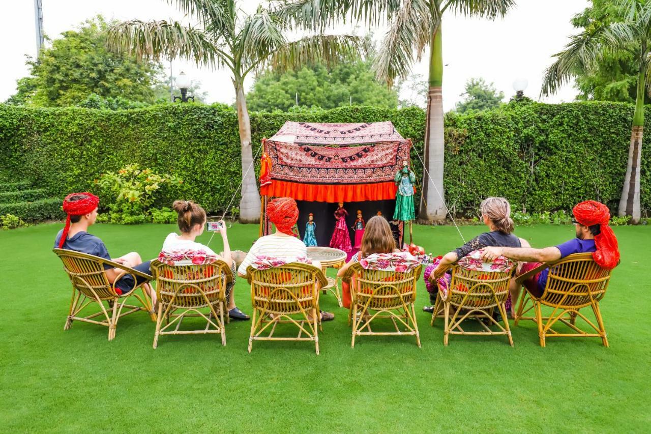 The Grand Imperial - Heritage Hotel Agra  Exterior foto A puppet show in India